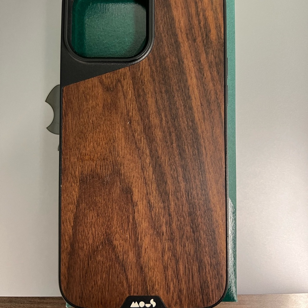 iPhone 13 pro max mous case